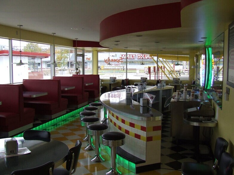 More Photos Of 4221 Grand Haven Rd, Muskegon Fast Food For Sale