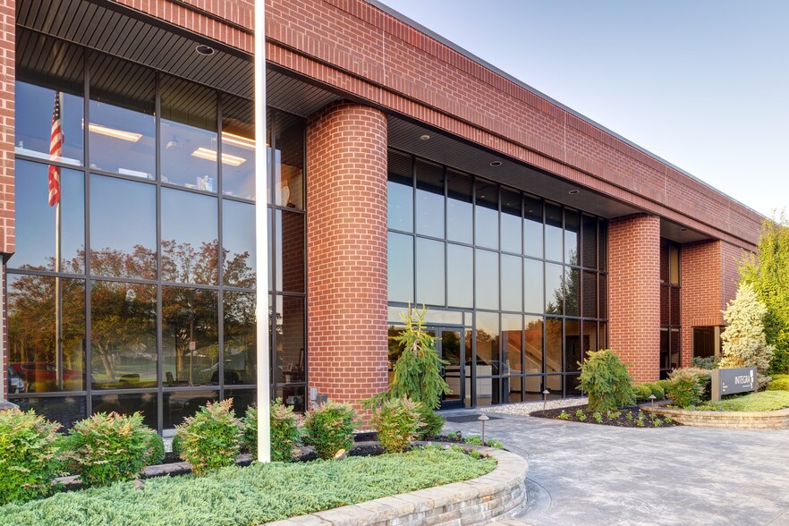 More Photos Of 315 Enterprise Dr, Plainsboro Research And Development For Lease