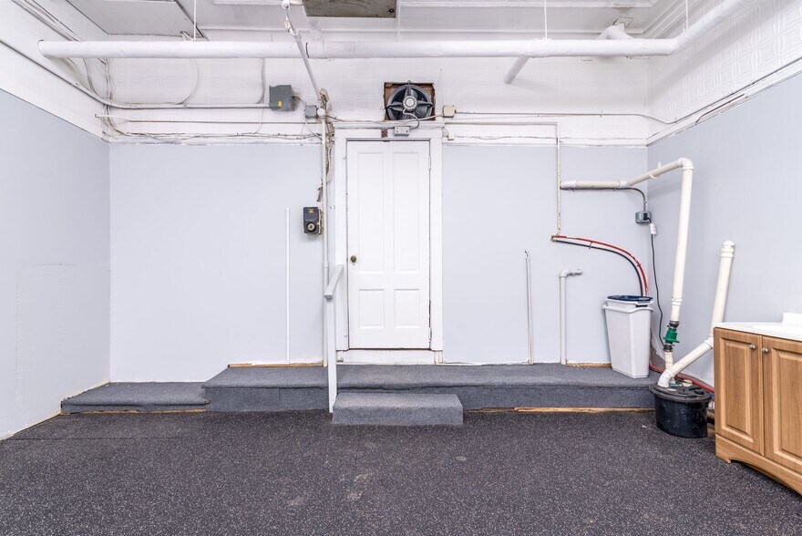 More Photos Of 2 Monument Sq, Woonsocket Medical For Sale