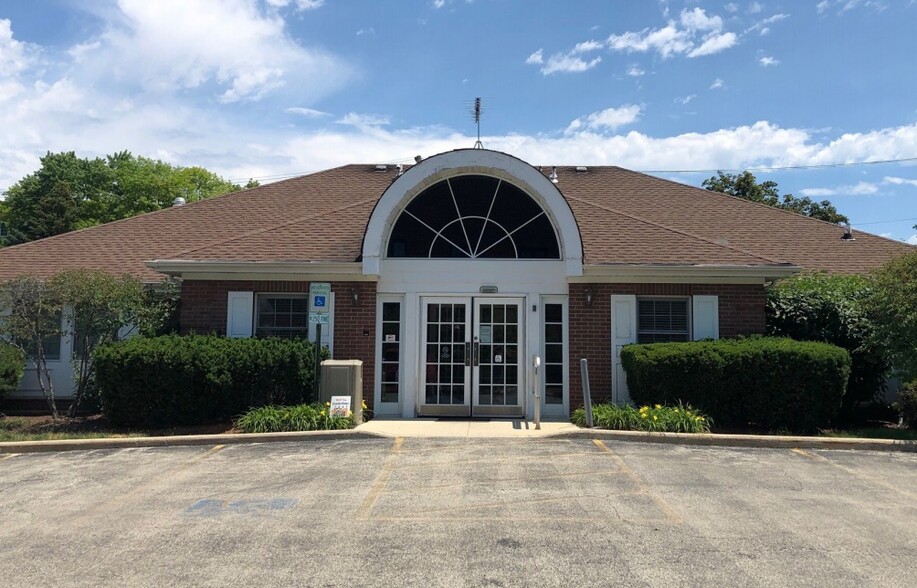 Primary Photo Of 444 Park Blvd, Glen Ellyn Medical For Sale