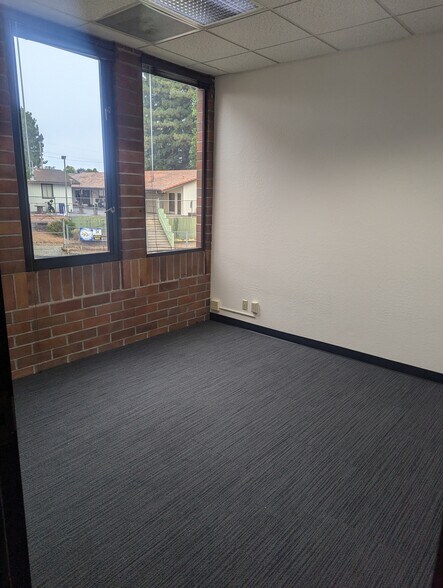 More Photos Of 133 Mission St, Santa Cruz Medical For Lease
