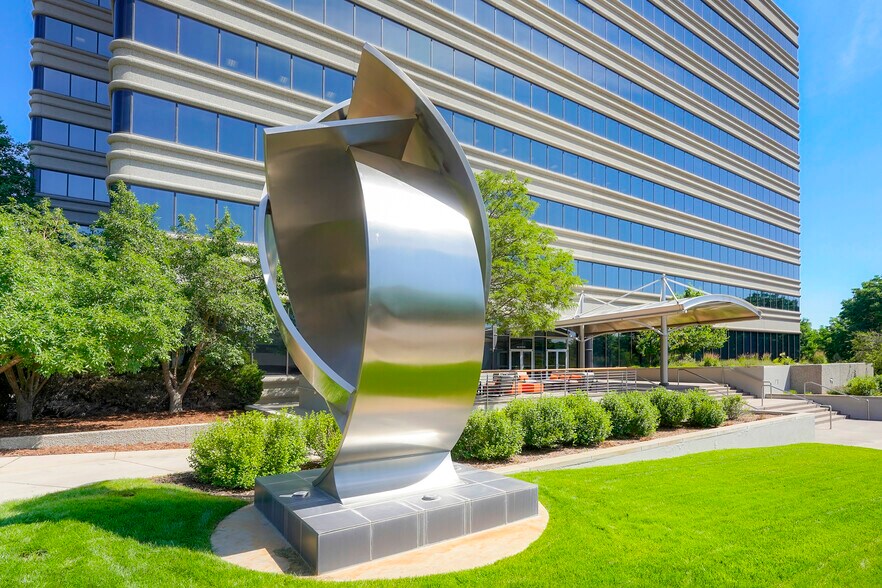 More Photos Of 4601 Dtc Blvd, Denver Office For Lease