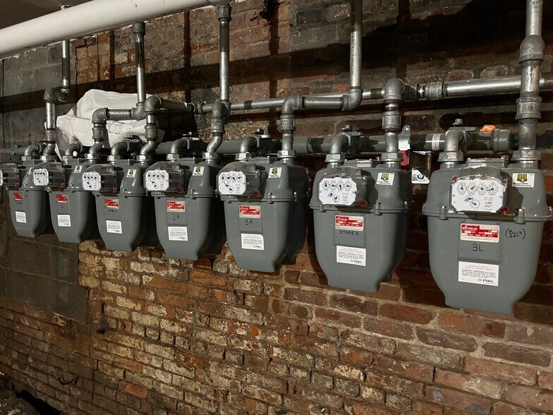 More Photos Of 446-448 Main St, East Orange Storefront Retail Residential For Sale