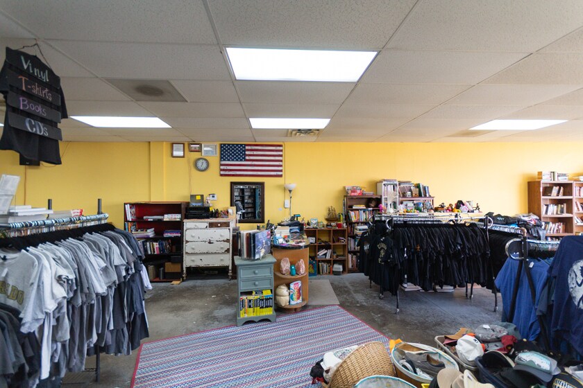 More Photos Of 2330 Main St, Longmont Unknown For Lease