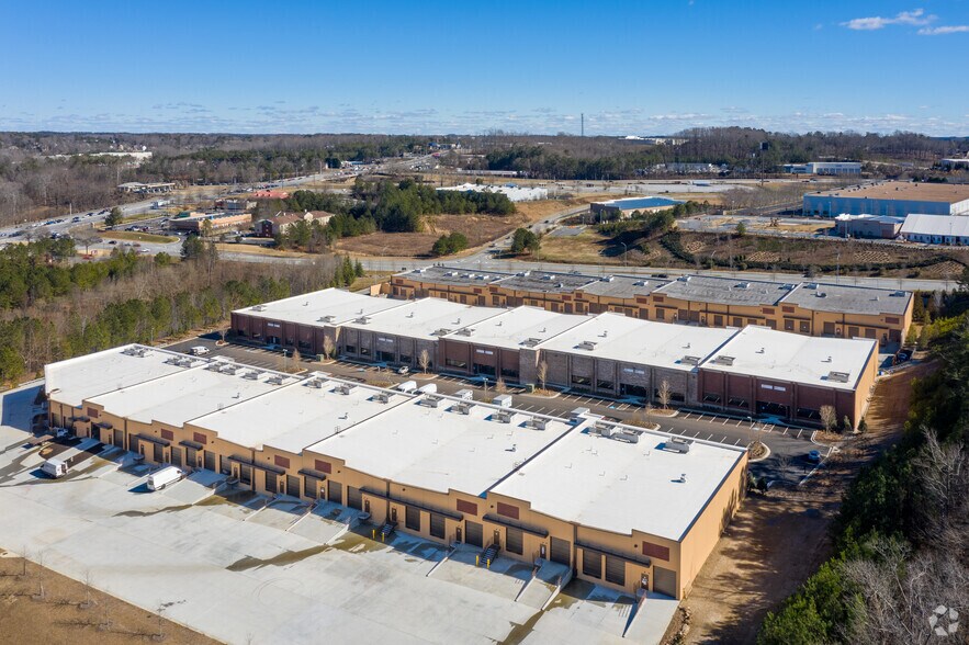More Photos Of 2410 Satellite Blvd, Buford Unknown For Lease