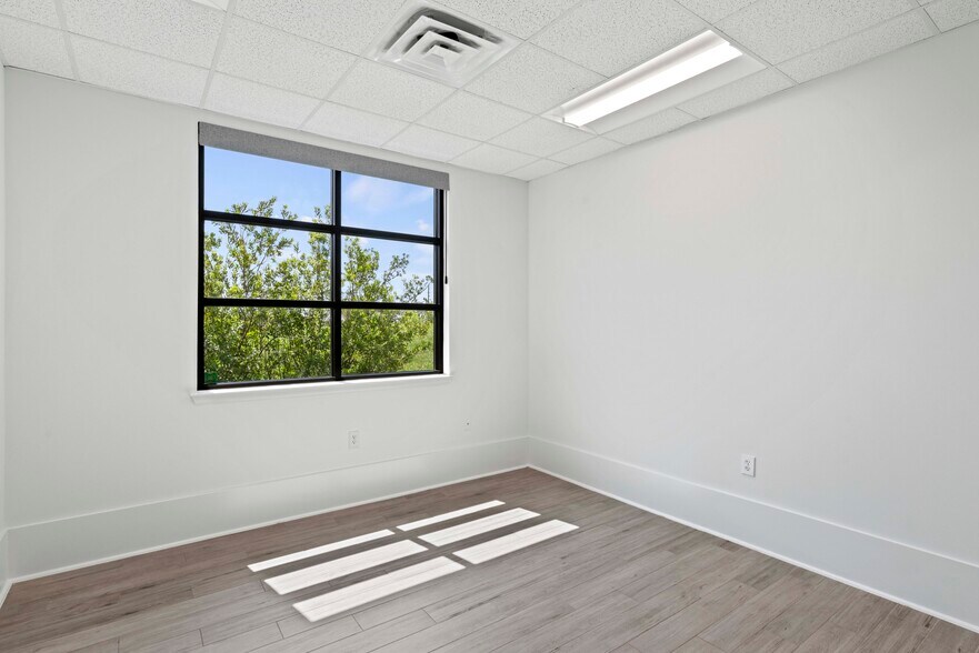 More Photos Of 8118 Fry Rd, Cypress Office For Sale