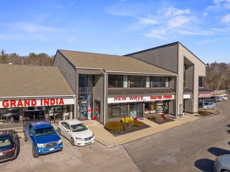 Primary Photo Of 264 N Broadway, Salem Freestanding For Sale