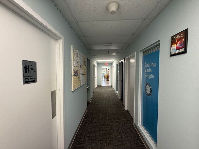 More Photos Of 897 E Venice Ave, Venice Medical For Lease