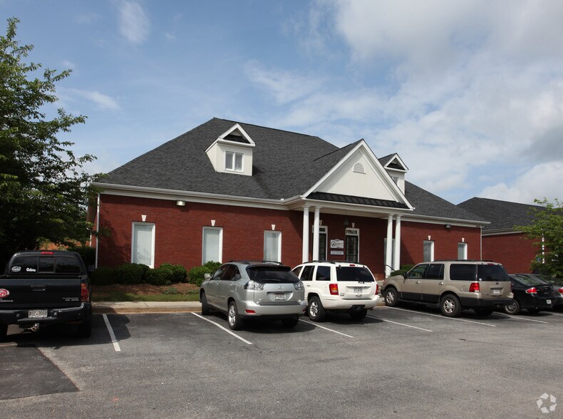 More Photos Of 4482 Commerce Dr, Buford Office For Lease