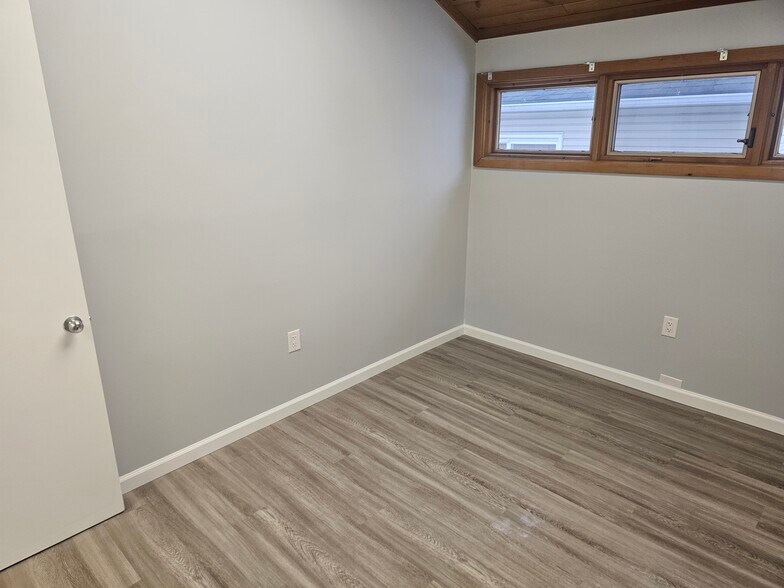 More Photos Of 101 S Schanck Ave, Pen Argyl Medical For Lease