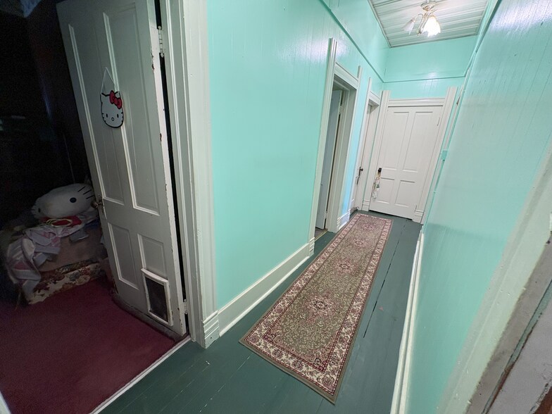 More Photos Of 200 N Monroe St, Williamsport Storefront For Sale