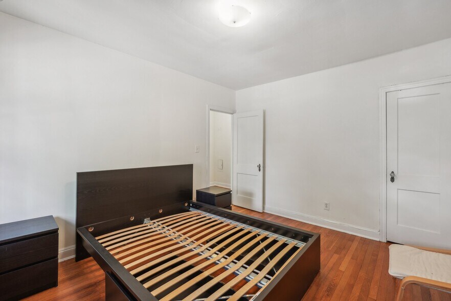 More Photos Of 3925 W St Nw, Washington Multifamily For Sale