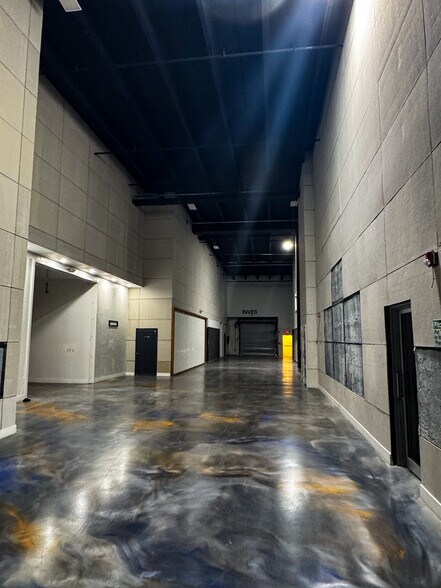 More Photos Of 7355 NW 41st St, Miami Warehouse For Sale