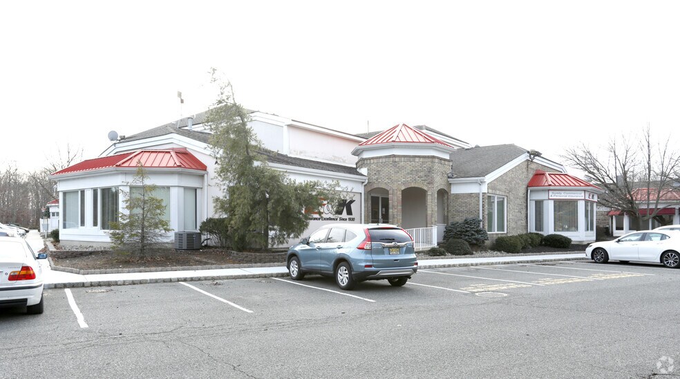 More Photos Of 613 Hope Rd, Eatontown Unknown For Lease