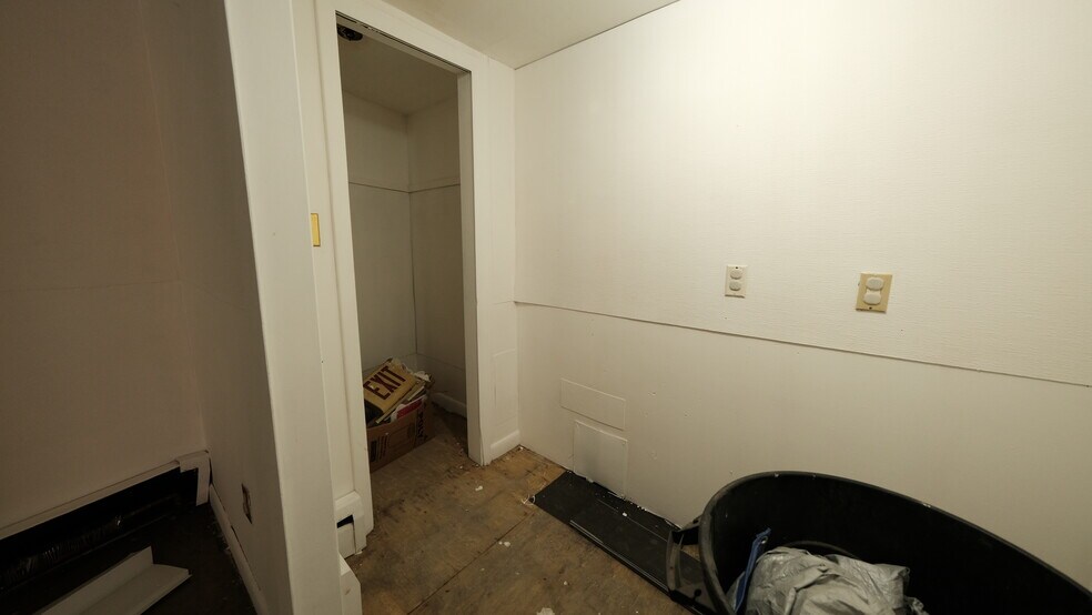 More Photos Of 42 Blackstone St, Woonsocket Storefront Retail Residential For Lease