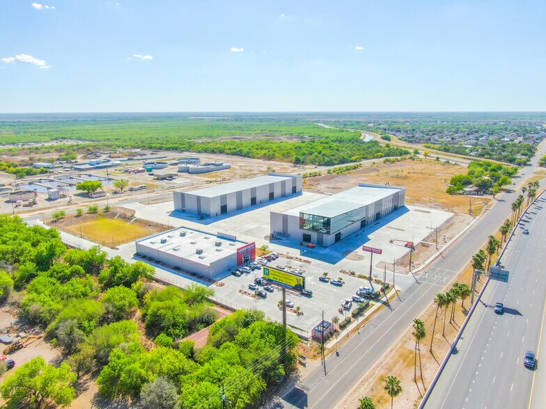 More Photos Of 209 W Interstate 2, Mission Warehouse For Lease