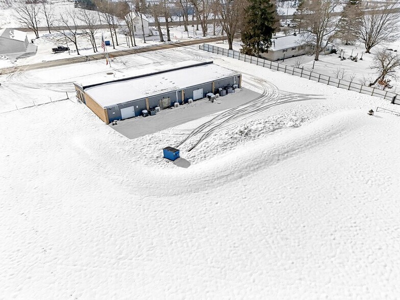 More Photos Of 2565 111th Ave, Allegan Office For Sale