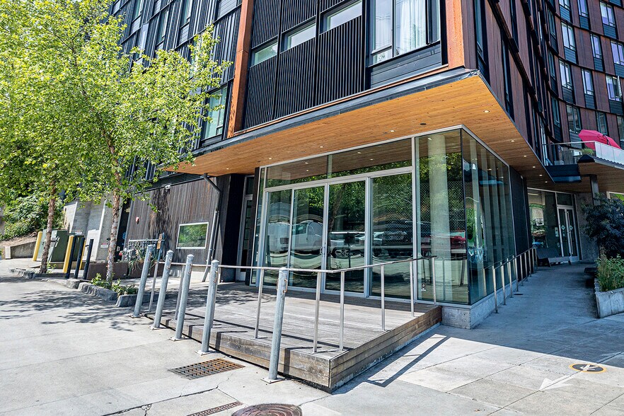 More Photos Of 3155 S Moody Ave, Portland Apartments For Lease