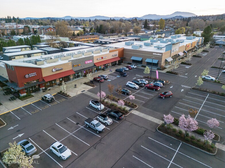 More Photos Of 1830-1838 NW 9th St, Corvallis Freestanding For Lease