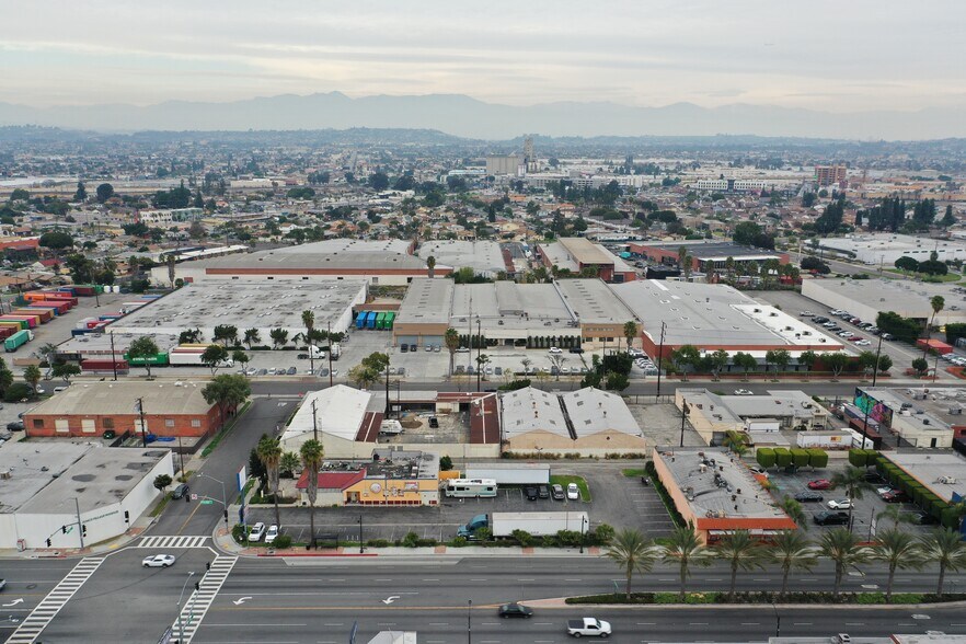 More Photos Of 5401 E Washington Blvd, Commerce General Retail For Sale