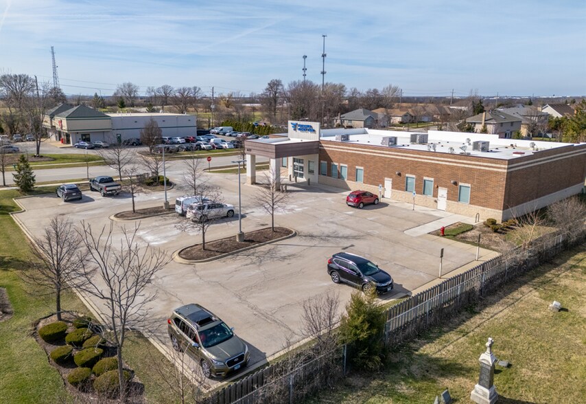 More Photos Of 16177 W 127th St, Lemont Medical For Sale