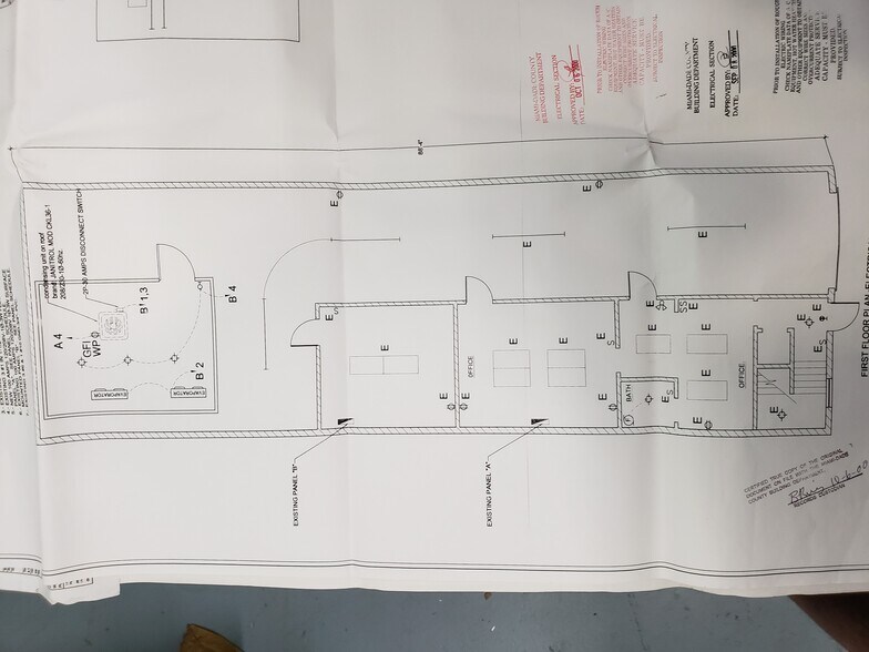 More Photos Of 7963 NW 33rd St, Doral Warehouse For Lease