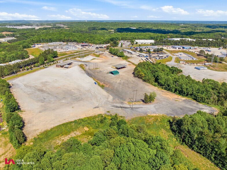 More Photos Of 1364 Candler Rd, Gainesville Truck Terminal For Lease