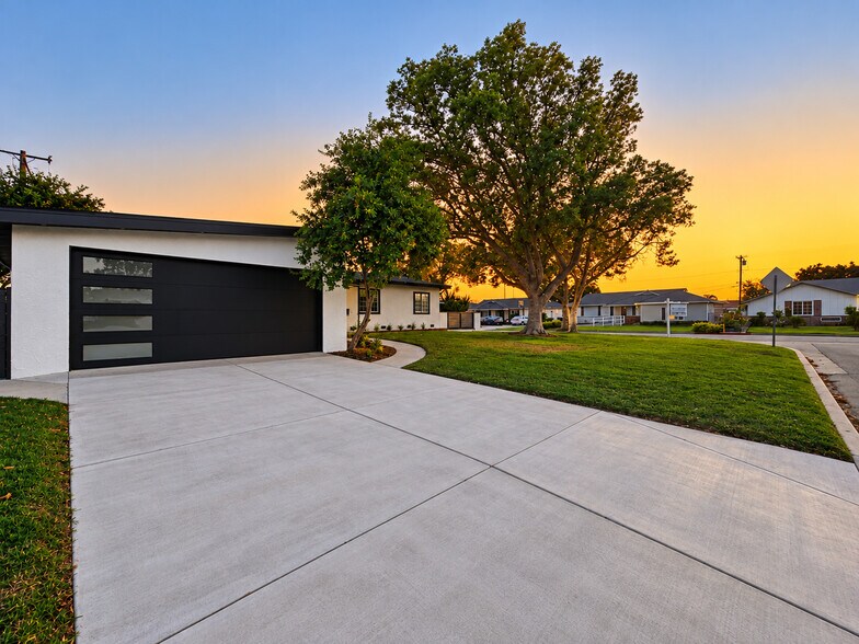 More Photos Of 554 W Verness St, Covina Healthcare For Sale