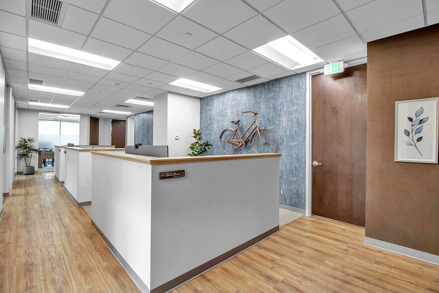 More Photos Of 1250 Pittsford Victor Rd, Pittsford Office For Lease