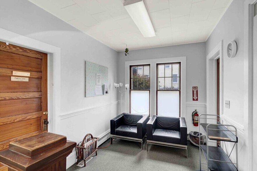 More Photos Of 10-12 Pearl St, Essex Junction Office Residential For Sale