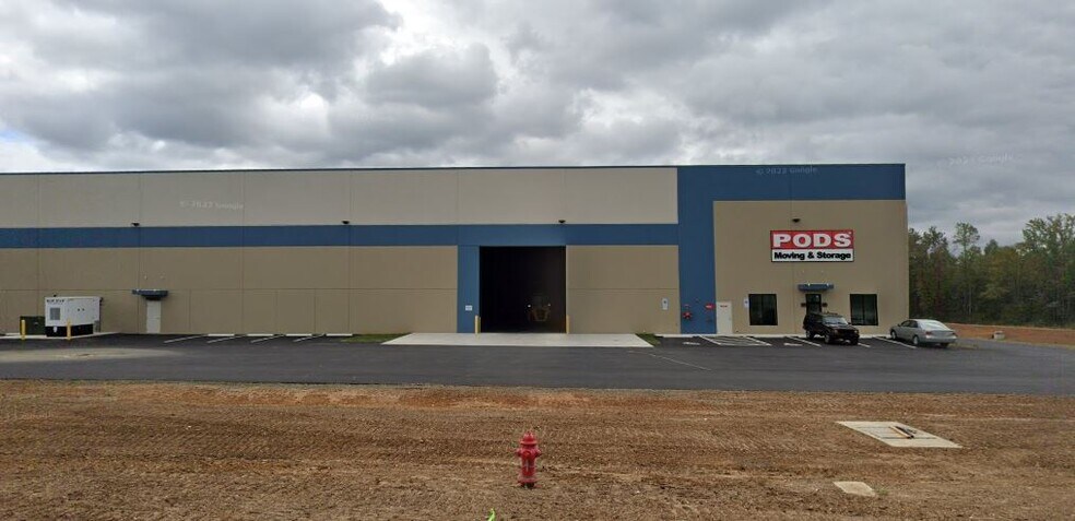 Primary Photo Of 122 Edgecomb Rd, Troy Warehouse For Lease