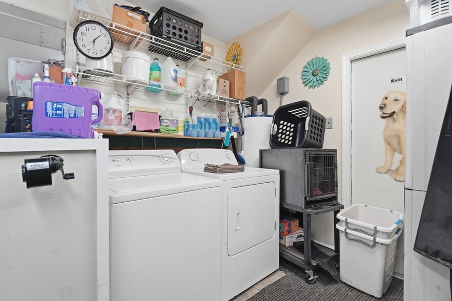 More Photos Of 718 E New York Ave, Deland Specialty For Sale