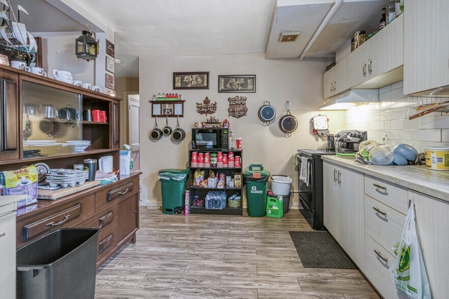 More Photos Of 375-377 Laforest Av, Sudbury Apartments For Sale