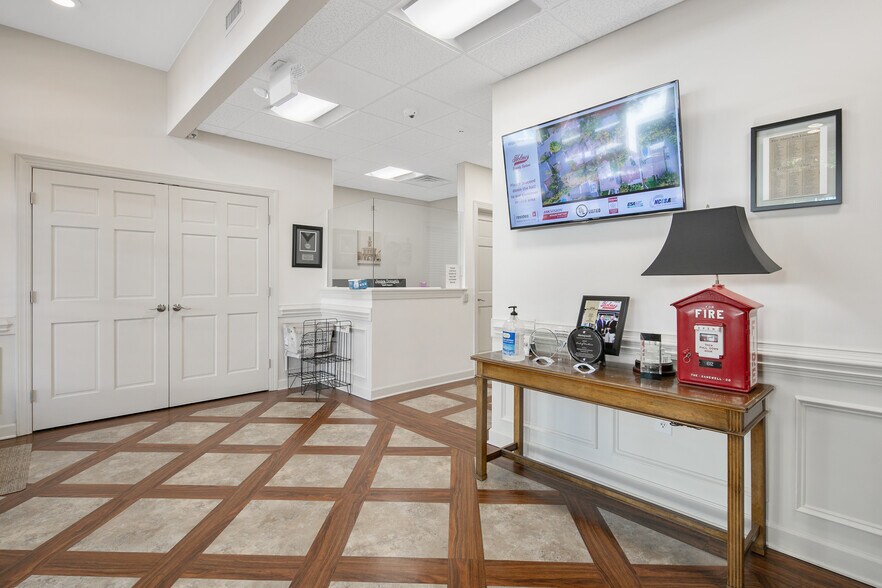 More Photos Of 127 Hay St, Fayetteville General Retail For Sale