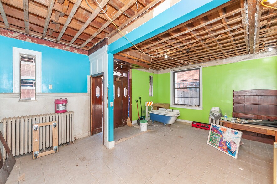 More Photos Of 71 Main St, Norwich Storefront Retail Office For Sale
