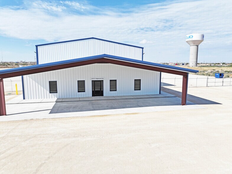 More Photos Of 1210 Edgewood ave, Odessa Industrial For Lease
