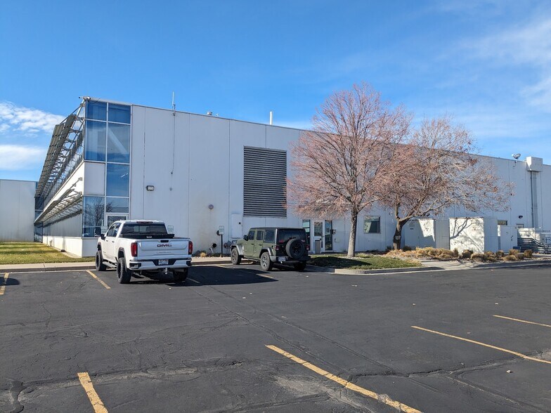 More Photos Of 5742 Harold Gatty Dr, Salt Lake City Manufacturing For Lease