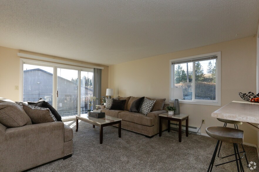 More Photos Of 1118 Oakland St, Cheney Apartments For Sale