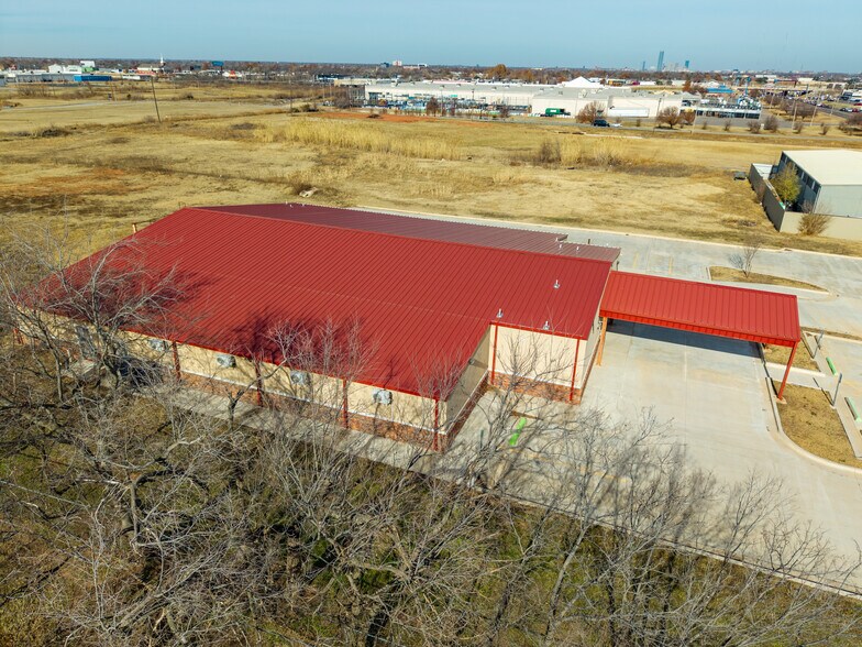 More Photos Of 8017 S Santa Fe Ave, Oklahoma City Religious Facility For Sale