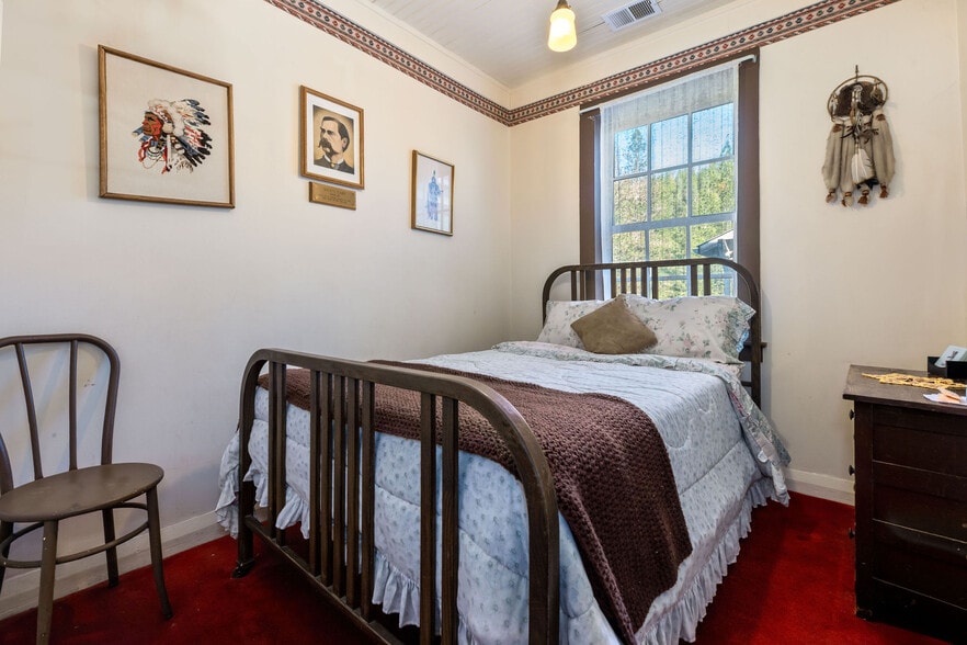 More Photos Of 15432 Washington Rd, Washington Storefront Retail Residential For Sale