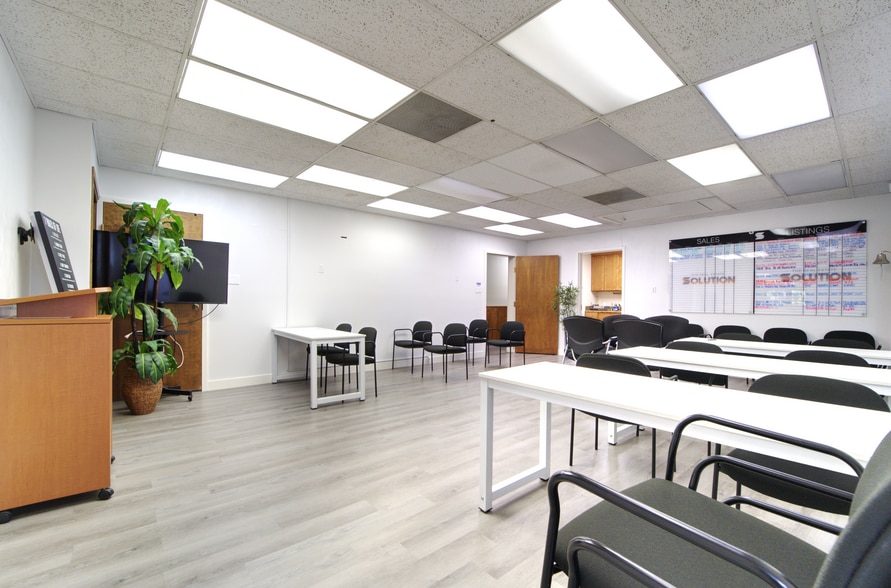 More Photos Of 17409 Marquardt Ave, Cerritos Office For Sale