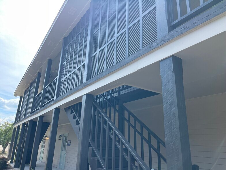 More Photos Of 11603 Newcastle Ave, Baton Rouge Office For Lease