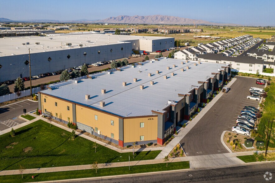 More Photos Of 478 S 2000 W, Springville Warehouse For Lease