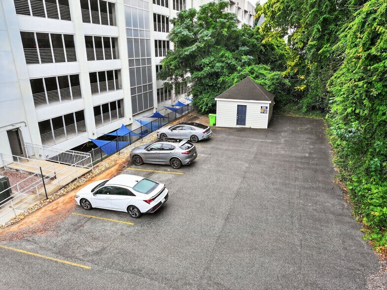 More Photos Of 412 St Marys St, Raleigh Office For Sale