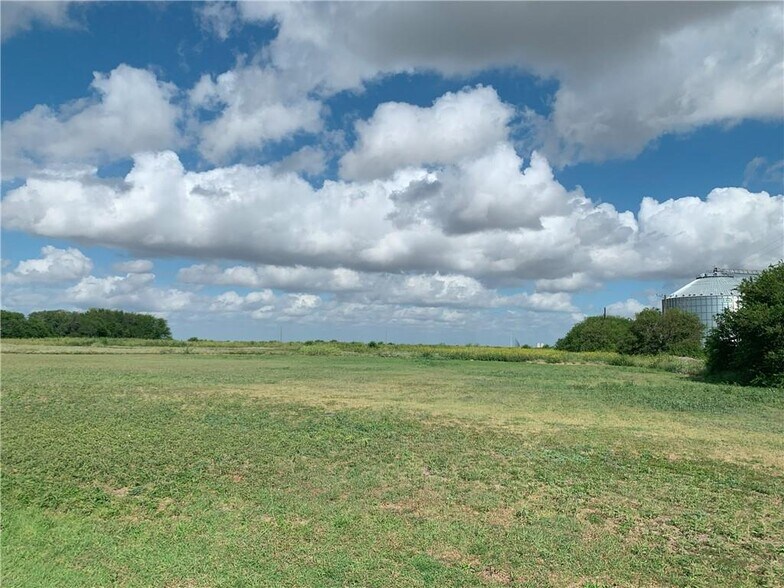 More Photos Of 8 Compress rd, Taft Land For Sale