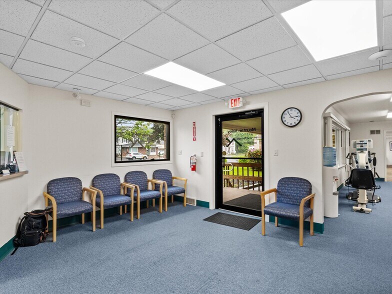 More Photos Of 1830 Route 209, Brodheadsville Office For Sale