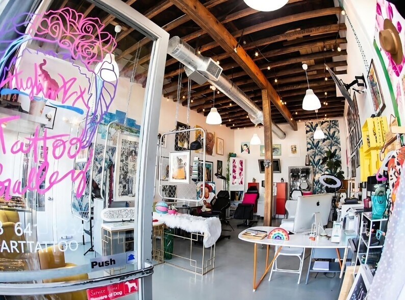 More Photos Of 4870-4872 W Adams Blvd, Los Angeles General Retail For Lease