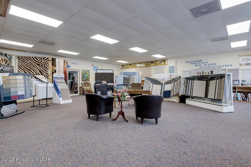 More Photos Of 205 S Poplar St, Hazleton Freestanding For Sale
