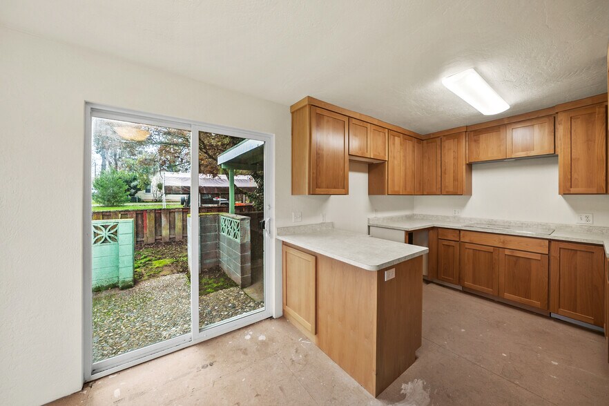 More Photos Of 1260 Plummer Ave, Grants Pass Land For Sale