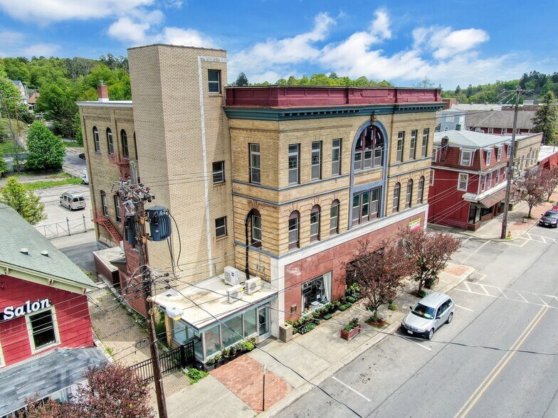 More Photos Of 59 N Main St, Liberty Loft Creative Space For Sale